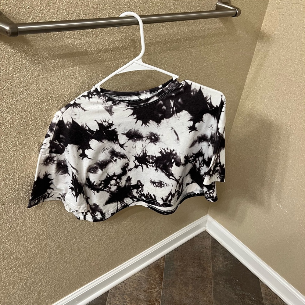 Crop tops